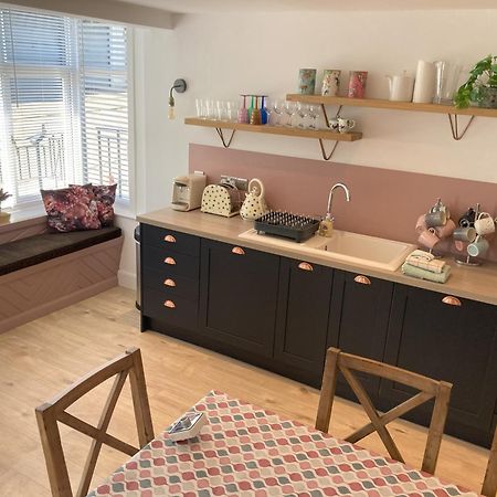 Blacksands Seaview Cottage, Aberdour Eksteriør billede